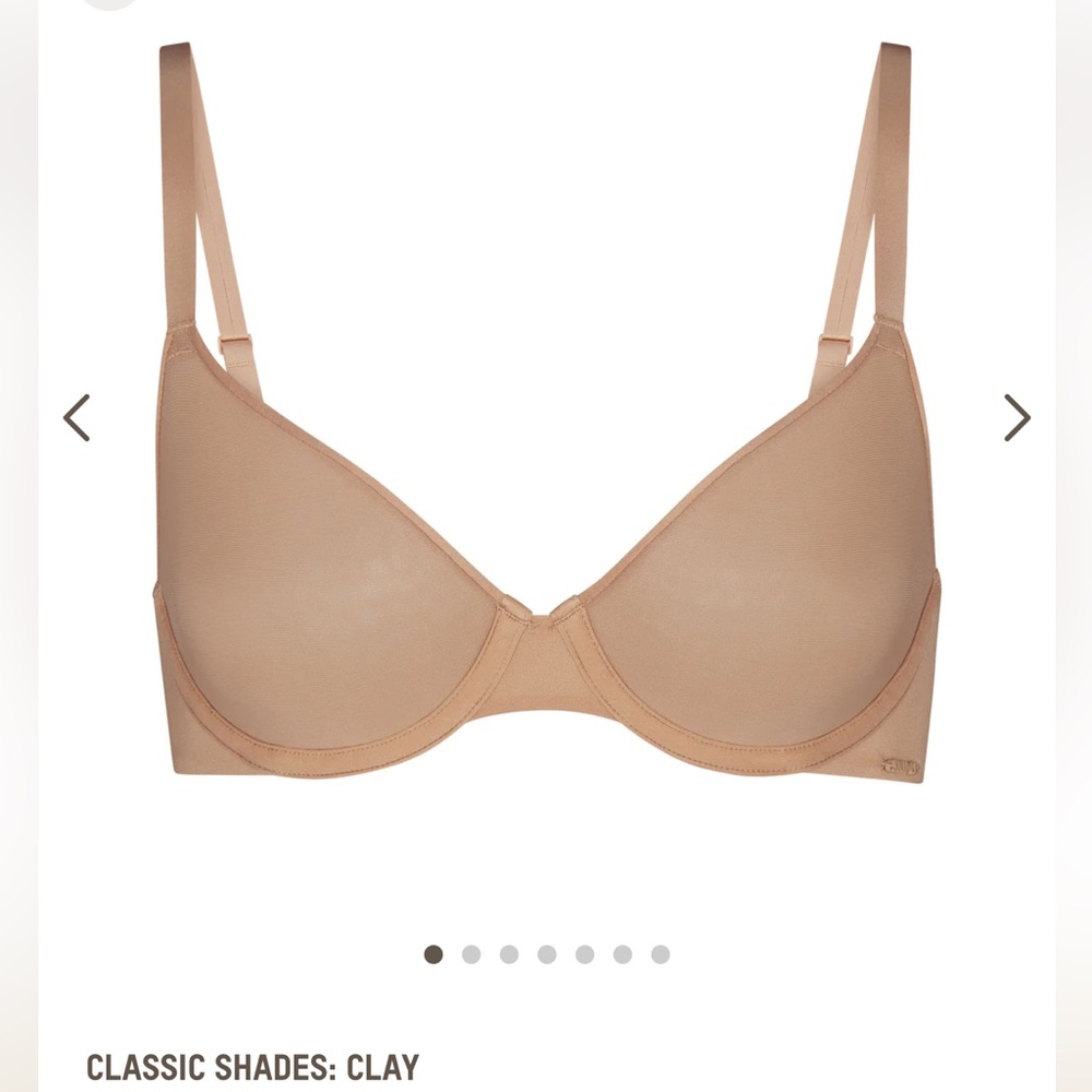 Skims weightless Demi bra